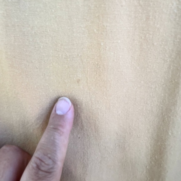 Yellow gold oversized short sleeve button up shirt. - Picture 5 of 8